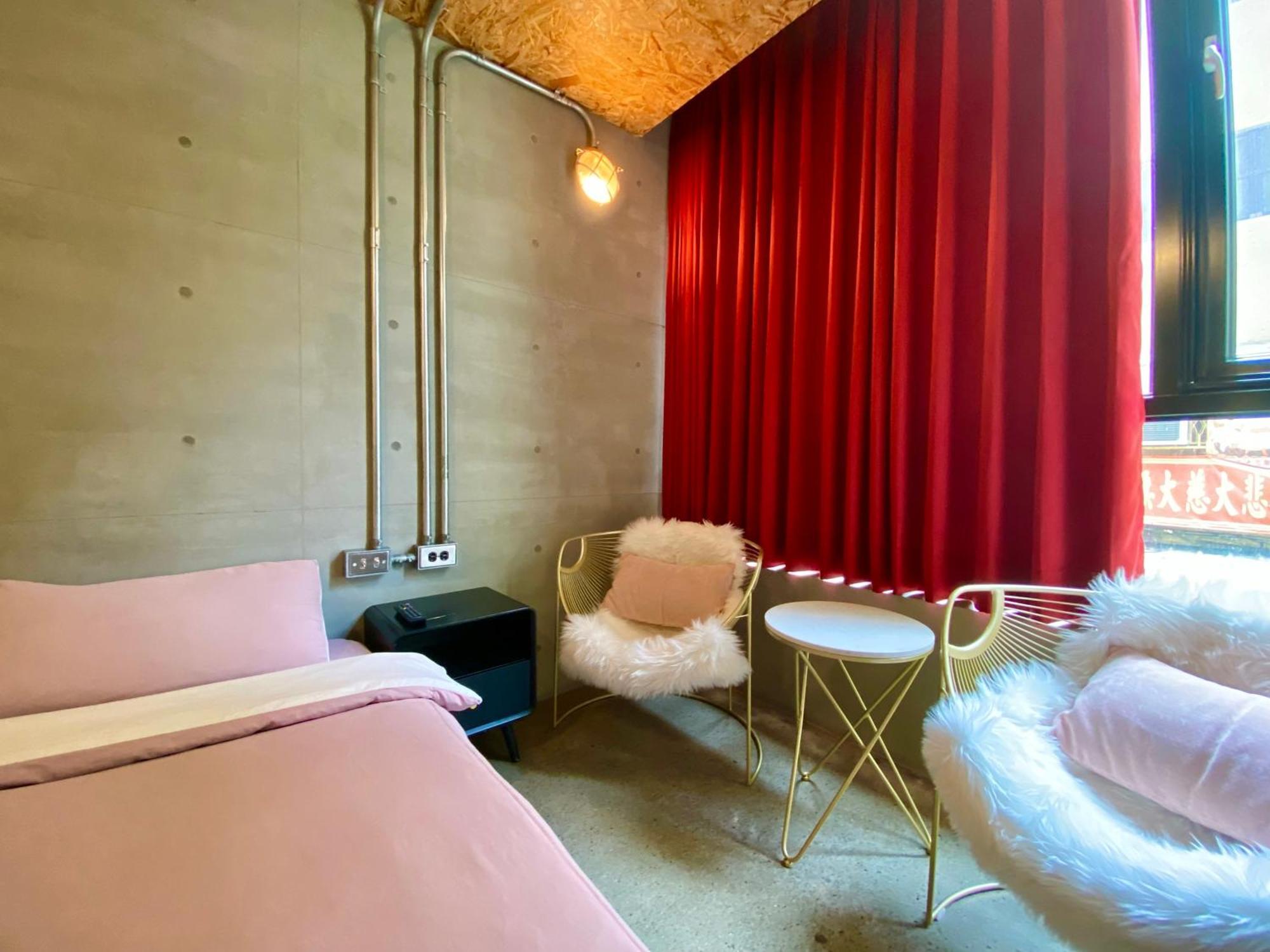K. Gold Hotel Tajcshung Szoba fotó