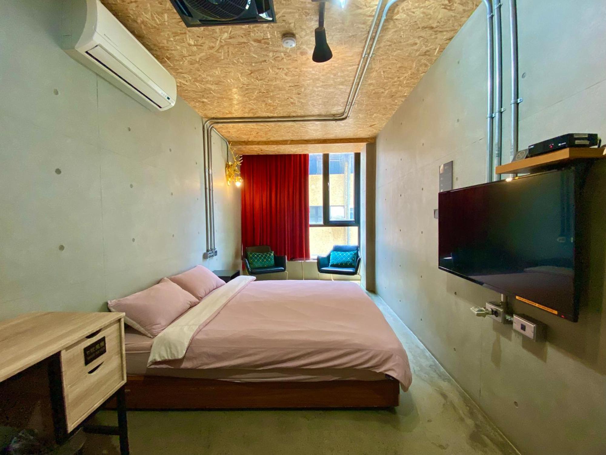 K. Gold Hotel Tajcshung Szoba fotó