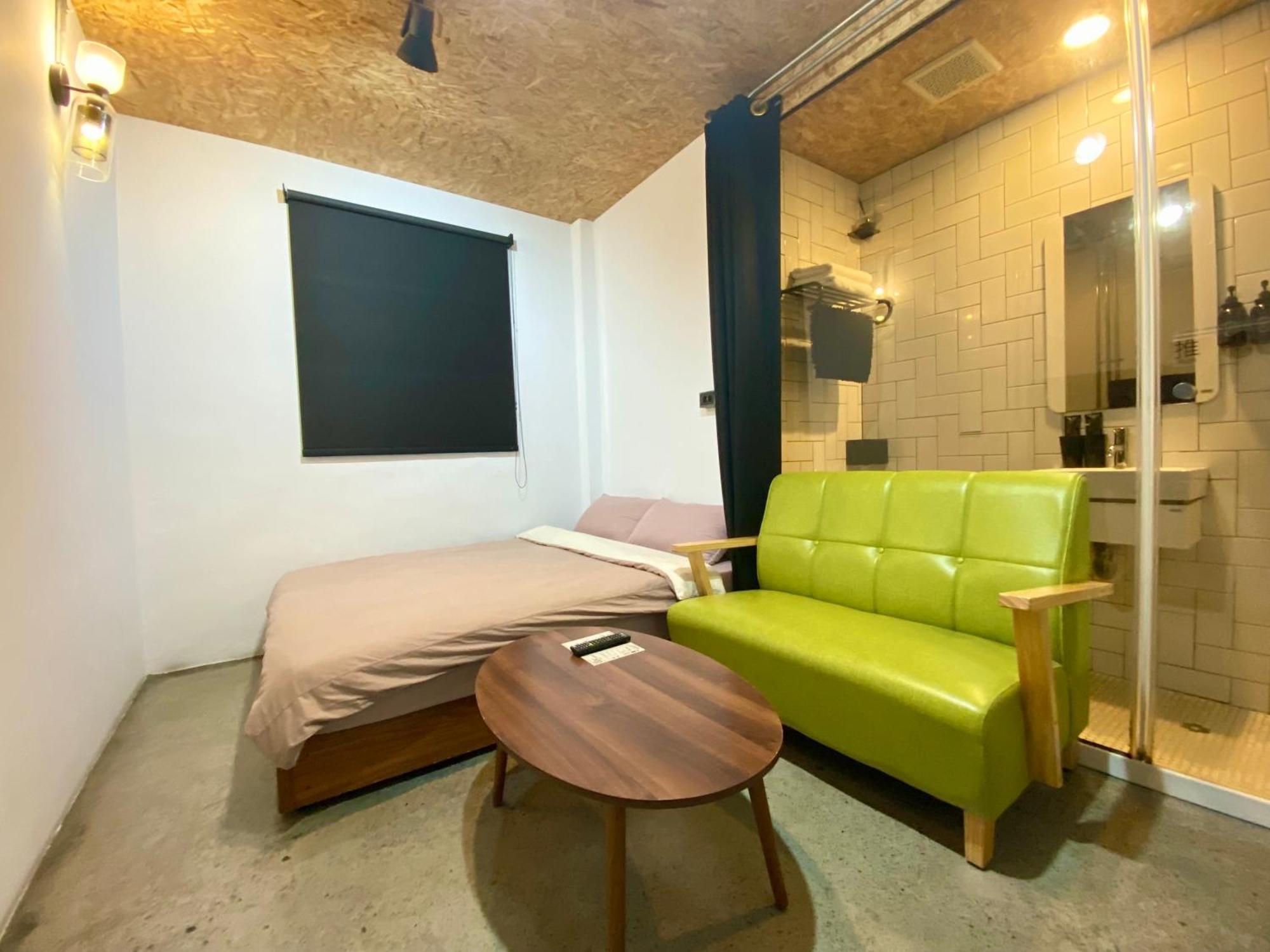 K. Gold Hotel Tajcshung Szoba fotó